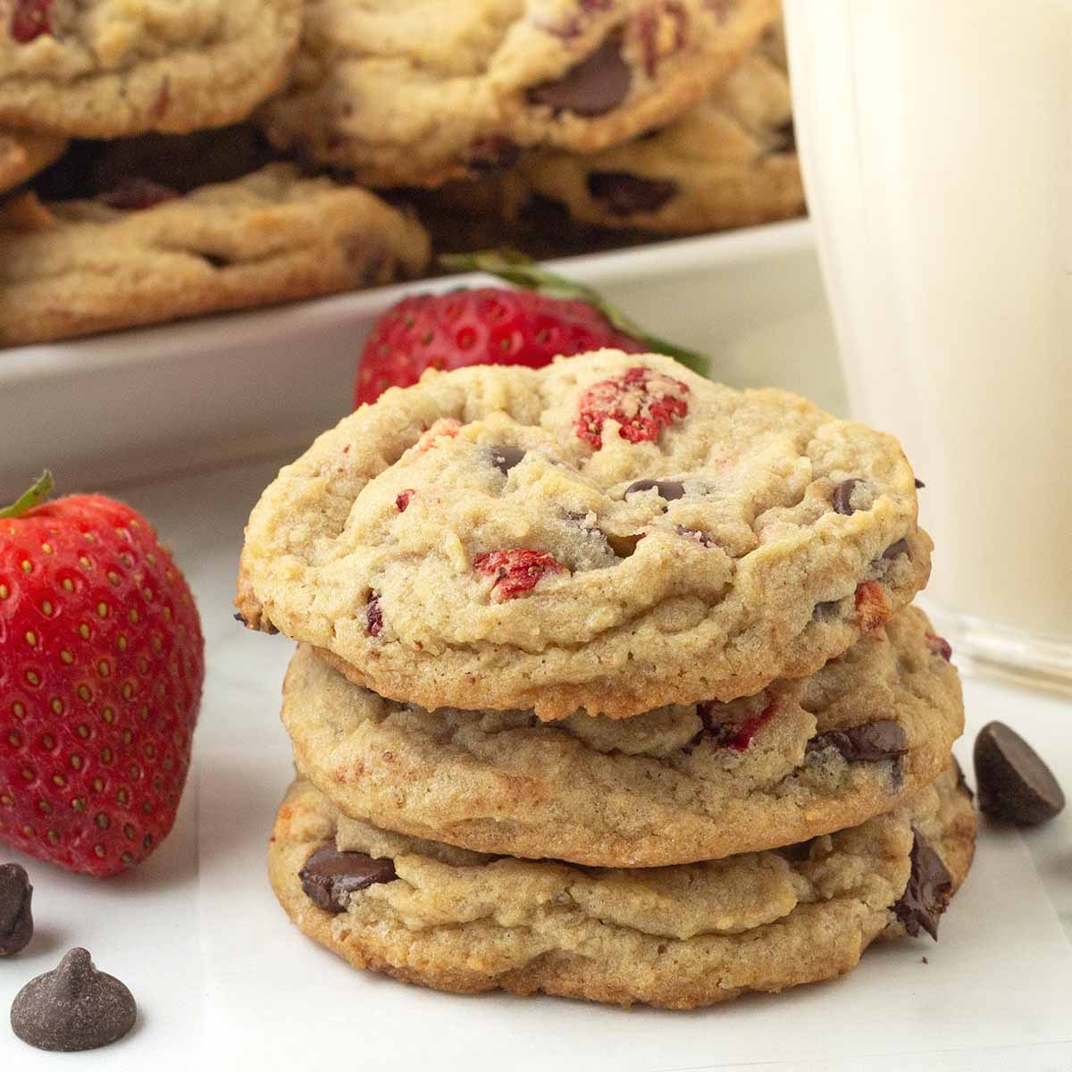 Vegan Strawberry Chocolate Chip Cookies-image