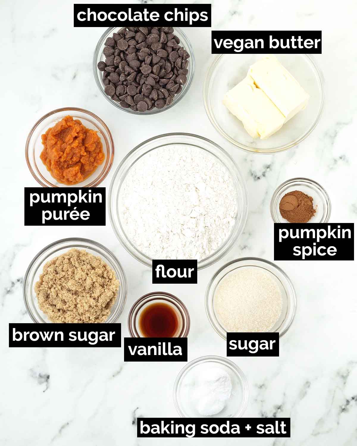 Why Fall-Lovers Can’t Stop Eating These Pumpkin Blondies 9 Image